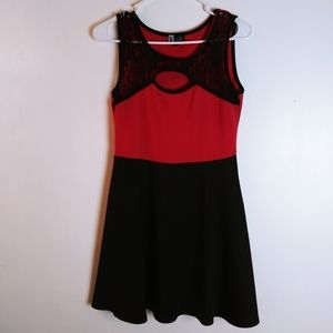 Vibe Sportwear Orange Black Lace Size M Jr's